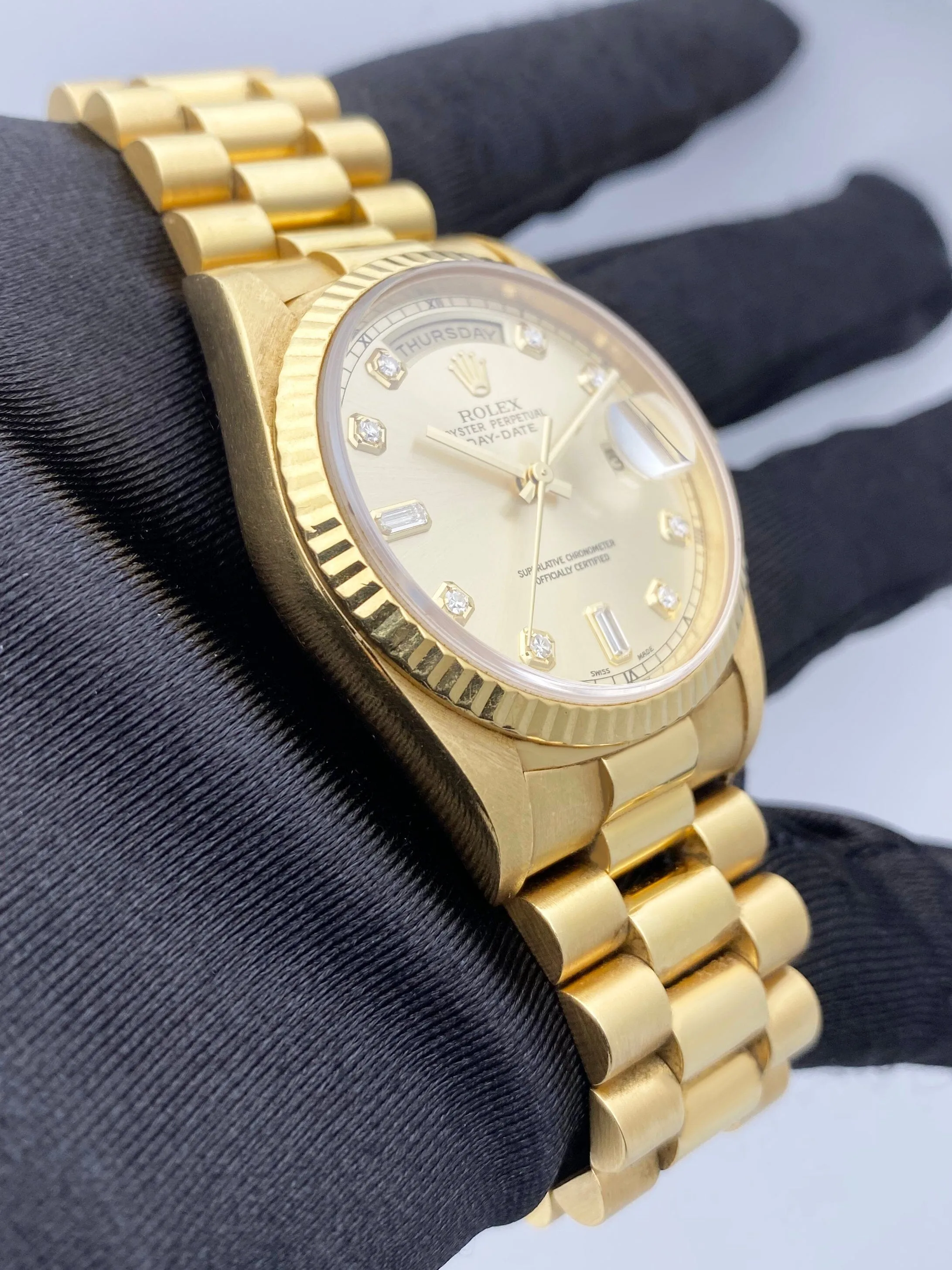 Rolex Day Date 18238 Diamond Champange Dial Mens Watch