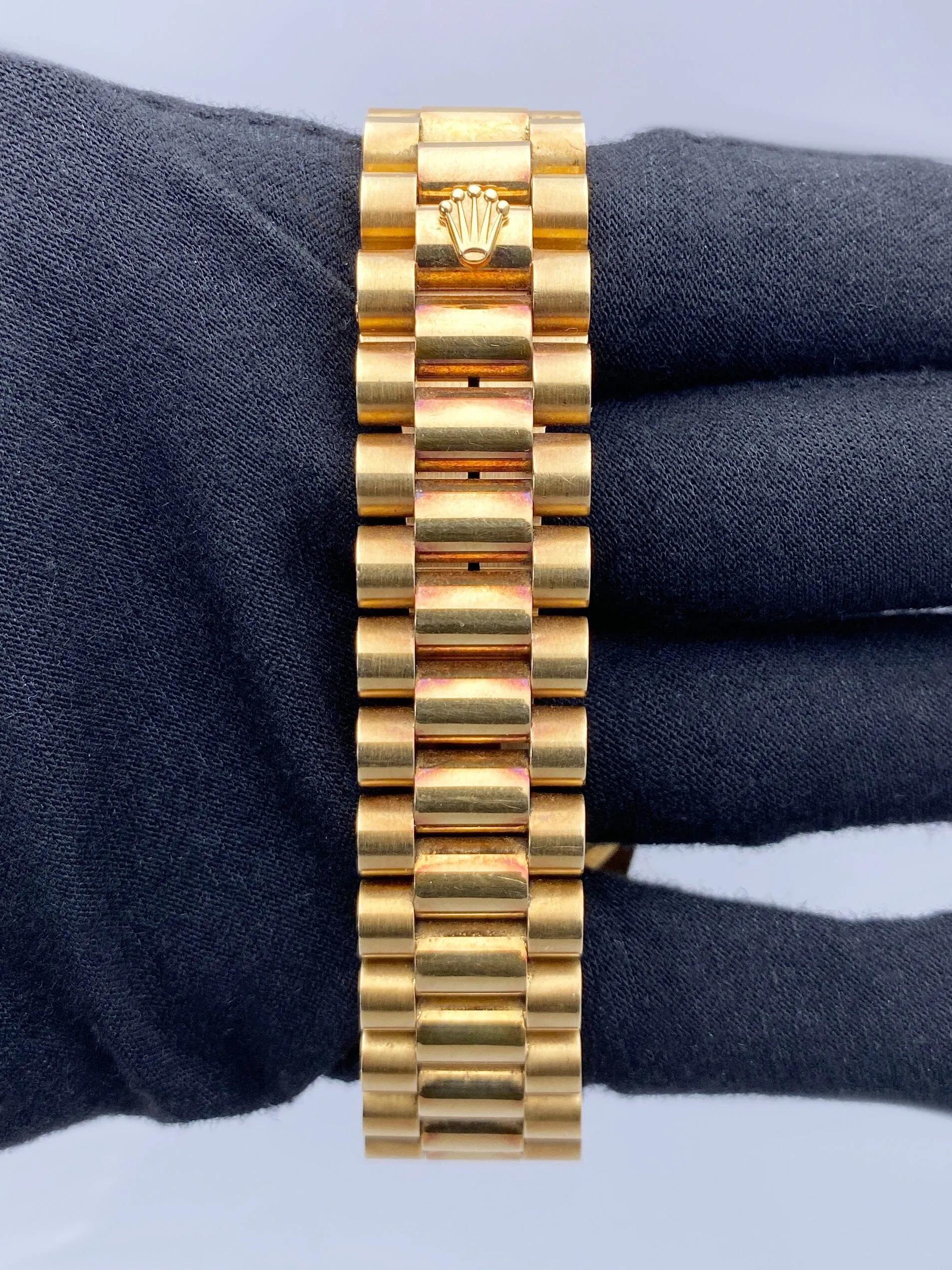 Rolex Day Date 18238 Diamond Dial Mens Watch Box Papers