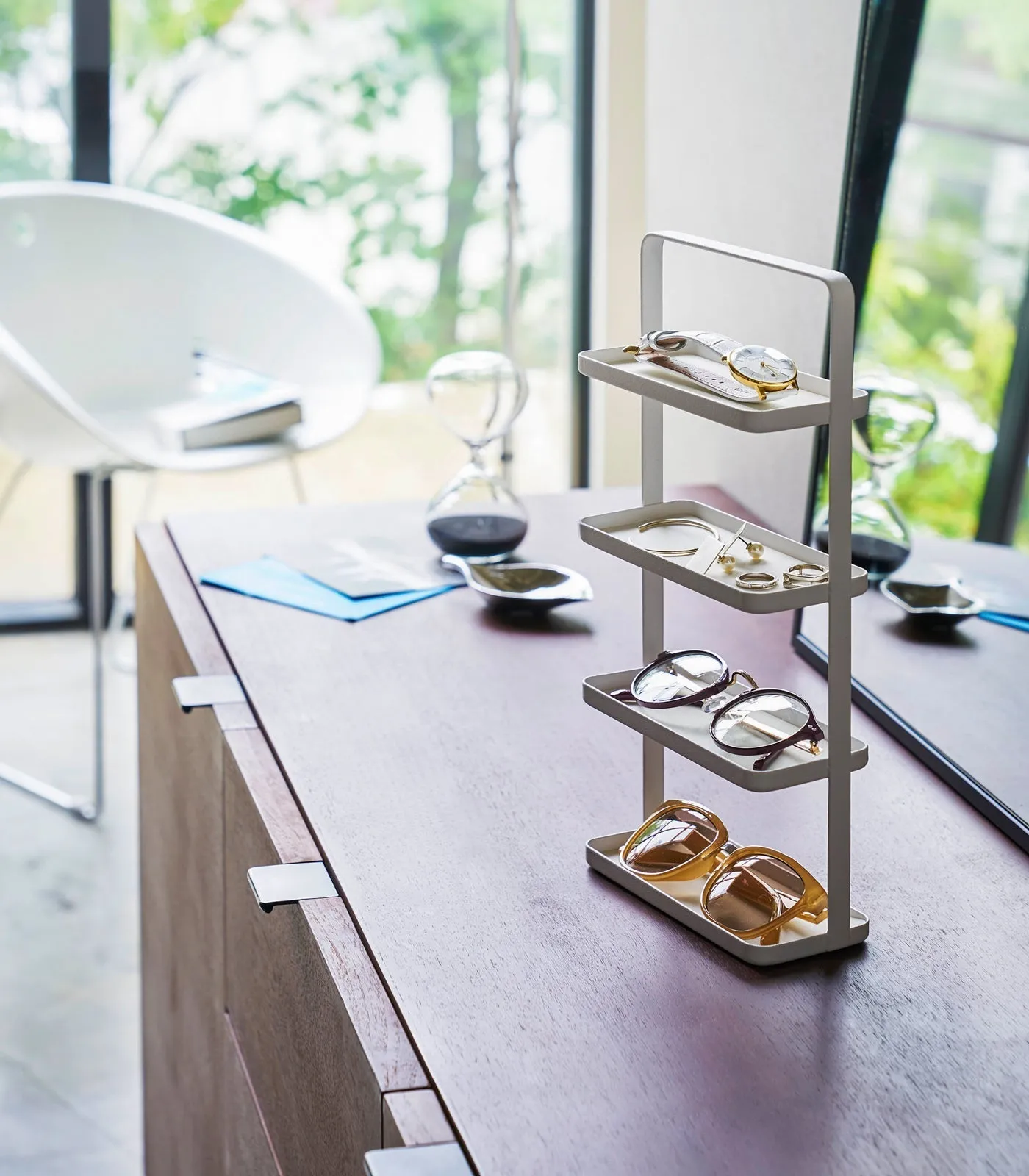 Steel Jewelry Stand