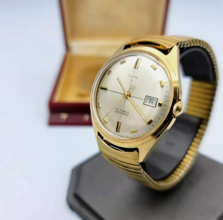 TIMEX 21 Jewels Watch Cal. M75 - Original BOX!