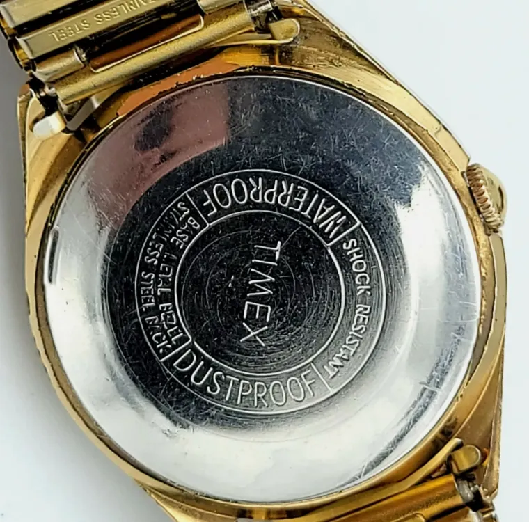 TIMEX 21 Jewels Watch Cal. M75 - Original BOX!