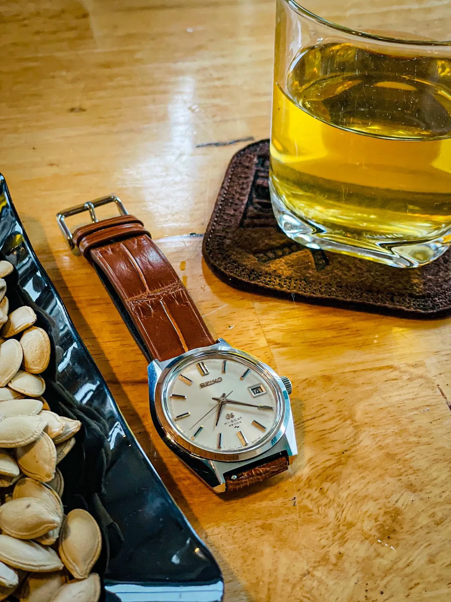Unstitched crocodile leather watch strap for vintage watches HDCSUS01