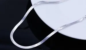 WHITE GOLD HERRINGBONE CHAIN