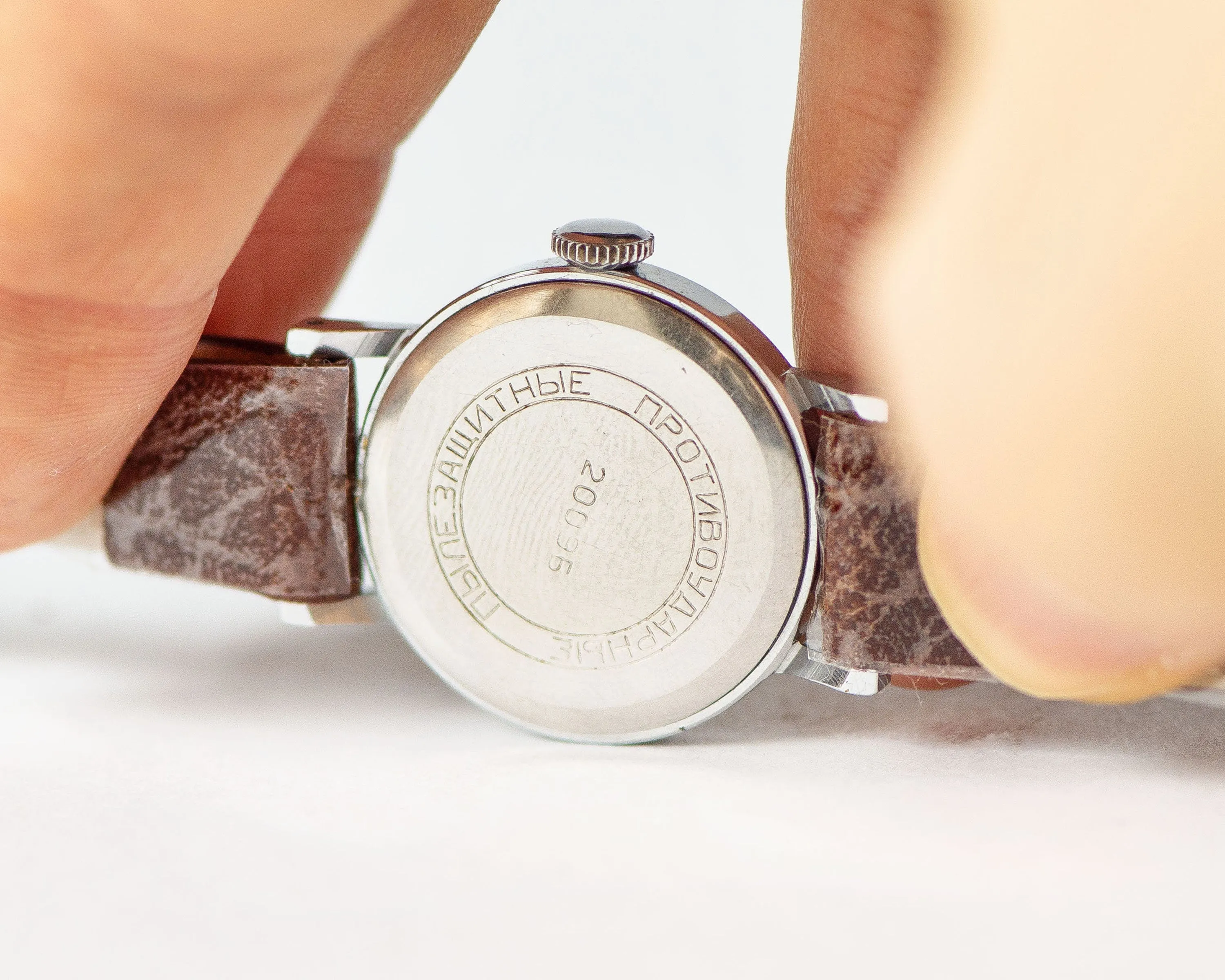 Women watch silver shade Dawn Roman numerals, vintage girl watch classic accessory, women watch delicate gift, new premium leather strap