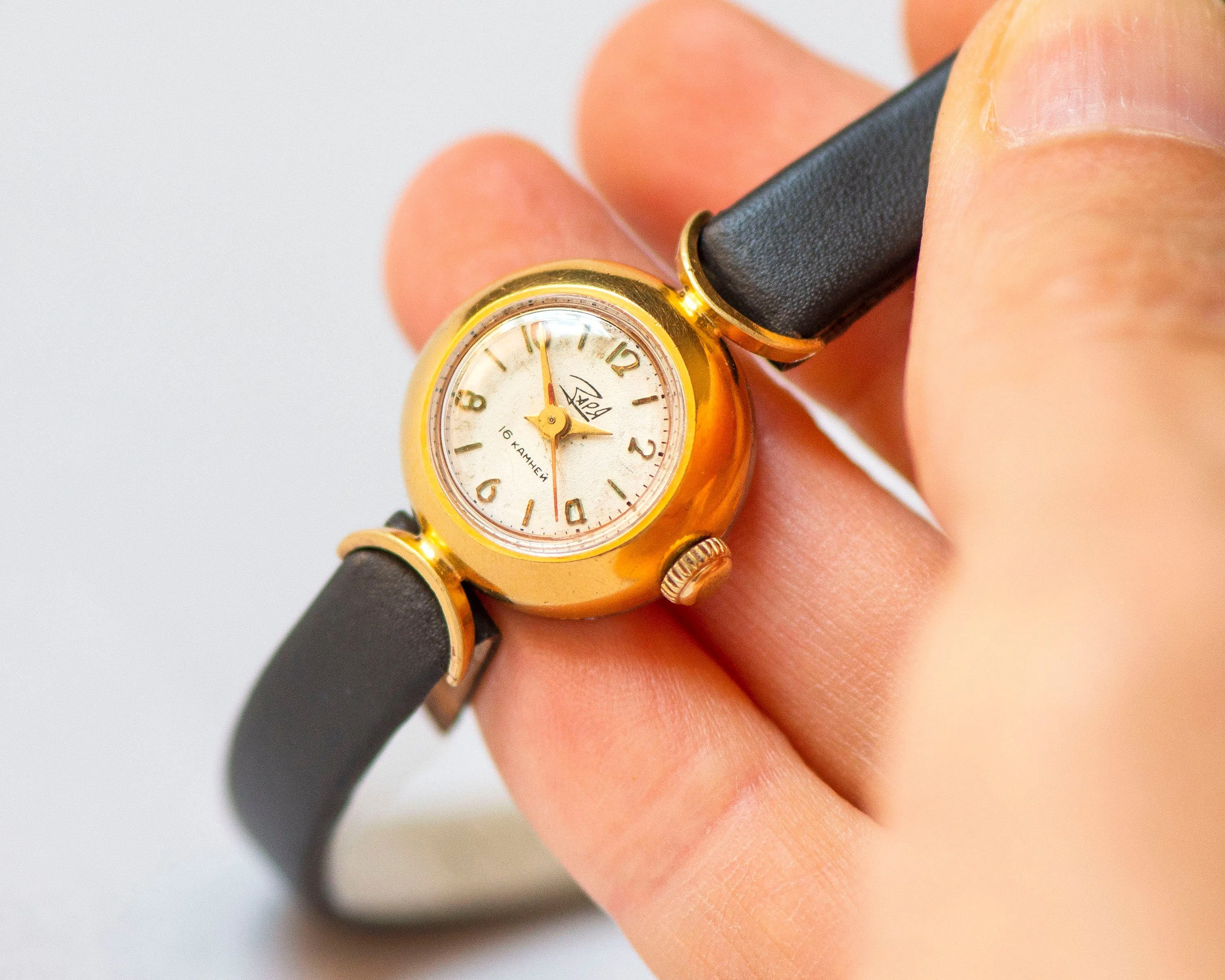 Women watch vintage gold plated Dawn, retro wristwatch woman gift, crescent trim lady watch delicate jewelry, new premium leather strap